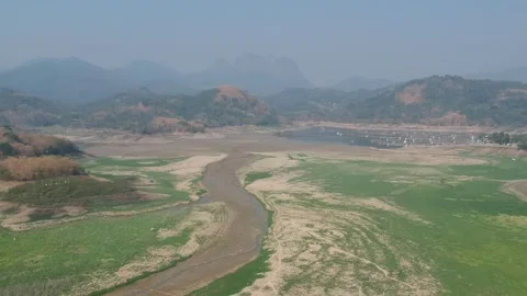 Drone view of dried lakes with mountain on background Vidéo 278118304