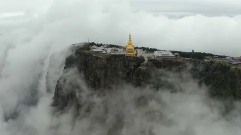 Drone view of emei mountain jinding scenic Stock Footage 134672027