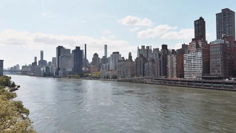 Drone View of Harlem River with Manhattan Skyline Stock Footage 283927933