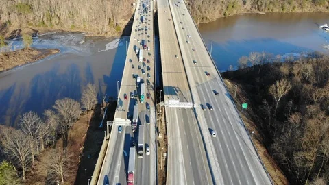 Drone View Interstate 95 Norther Virginia Occoquan traffic sunny day 動画素材 104299583
