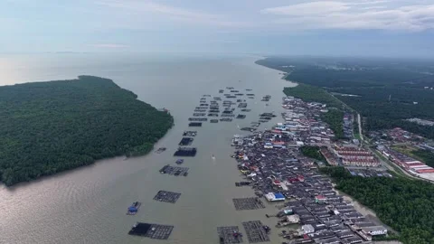 Drone view of Kukup kelong structures Video stock 329350391