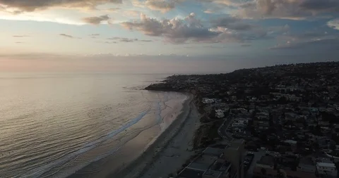 Drone View of La Jolla Bird Rock Pacific Beach San Diego Pan to Sunset Aerial Видео 95905764