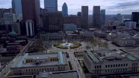 Drone View of Logan Circle and Skyscrapers in Philadelphia Video stock 146295215