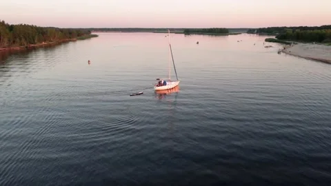 Drone view of luxury boat cruising in high speed in blue sea Video stock 200097820