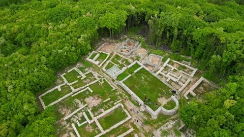 Drone view over the ancient city of Misionis, a large ancient city and fortress. 스톡 동영상 256034419