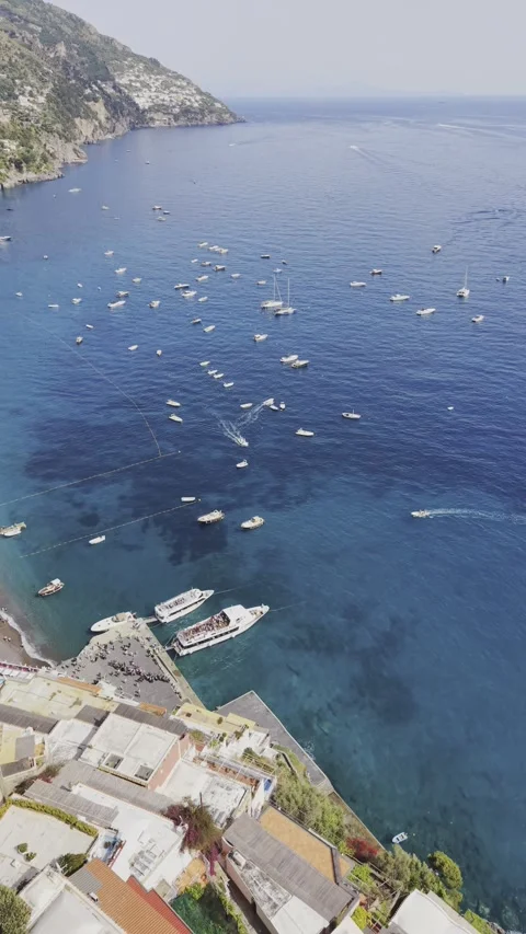 Drone View of Positano Beach and Turquoise Sea Amalfi Coast Vidéo 334684237