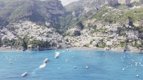 Drone View of Positano Beach and Coastline Italy Vidéo 334724116