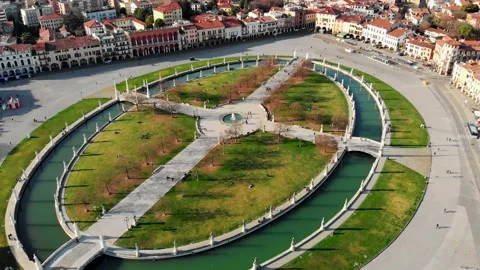 Drone view of Prato della Valle Video stock 177500101