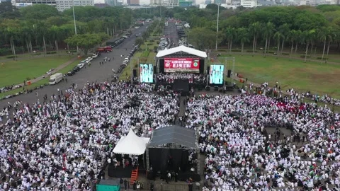 DRONE VIEW Pro-Palestine In MONAS, JAKARTA, INDONESIA. Stock Footage 255213014