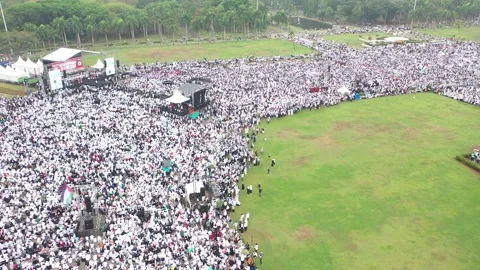 DRONE VIEW Pro-Palestine In MONAS, JAKARTA, INDONESIA. Stock Footage 255219109