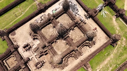 Drone View Rotating Over Angkor Wat Temple Towers, Siem Reap Cambodia Stock-Footage 347318386