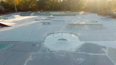 Drone view of skate park Vídeos de archivo 245206386