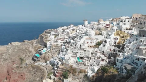 Drone view of small town Oia in Santorini Video stock 249944174