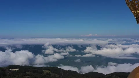 Drone view time lapse of emei mountain jinding scenic Stock Footage 134670354