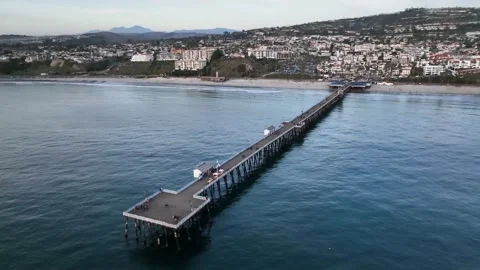 Drone views of San Clemente, CA of the beach, pier and building. Stock Footage 168651247