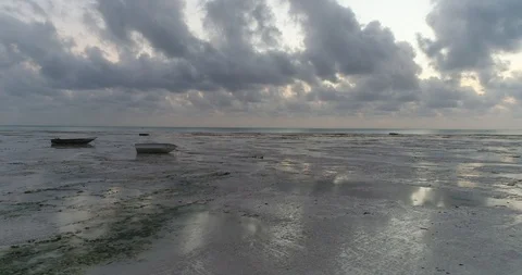 Drone Zanzibar dramatic sky low tide 01 Video stock 113004921