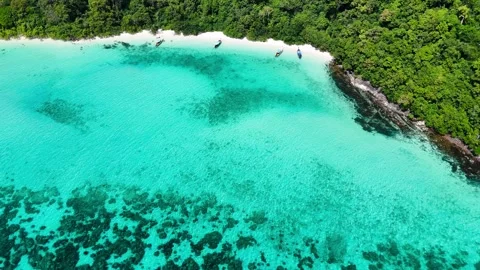 Drone Zoom out white beach to coral reefs, Koh Rok – 4K Stock-Footage 325022383