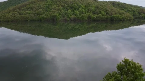 Drone_lake_10 Stock Footage 331941840
