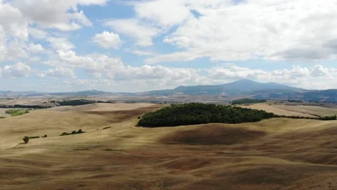 A drone's view of the tuscan countryside Stock Footage 137729348