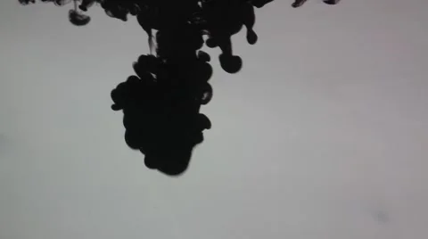 Drop Of  Black Ink In Water motion like smoke Stock-Footage 1090879