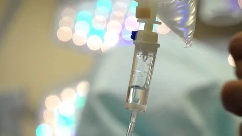 Drop in the operating room Stockbeeldmateriaal 83318797