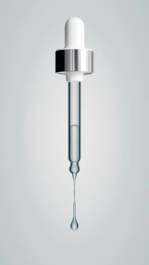 Dropper 12 004 4k Video stock 332368848