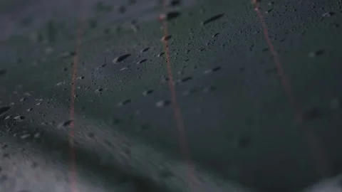 Drops on car glass reflection Stockbeeldmateriaal 152979336