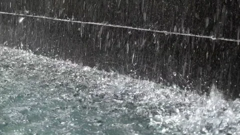 Drops of water fall down from wall Video stock 85967716