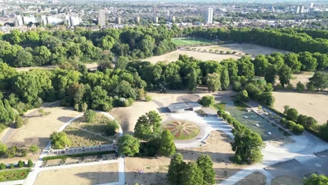 Drought in London, Climate change effect , Battersea Park, 9th Aug 2026 Vídeo Stock 341846243