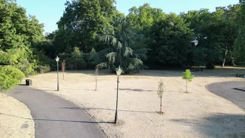 Drought in London, Climate change effect , Battersea Park, 9th Aug 2026 Vídeo Stock 341846311