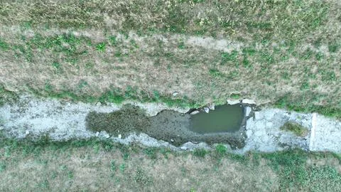 Drought river climate change dried stream dried stream dry shallow waterway Stock-Fotos