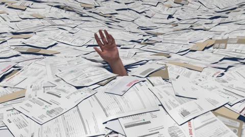 Drowning In Debt Vídeo Stock 337640675