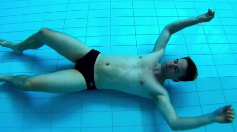 Drowning Man On The Bottom Of Swimming Pool 스톡 동영상 68957588