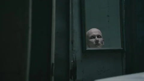 A drug addict's reflection in the mirror 스톡 동영상 259678995