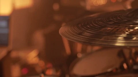 Drum kit after a live concert 動画素材 82284254