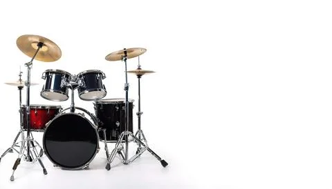 Drum set or kit, is a collection of drums, cymbals, an instrument set up to.. Foto stock