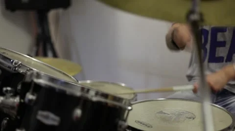 Drummer playing drums Vidéo 52639824