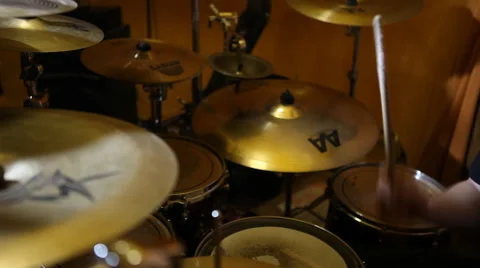 Drummer playing drums in a studio Vídeo Stock 47792960