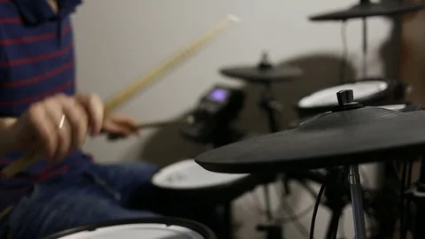 Drummer playing at the electronic drums kit Vídeos de archivo 72192837