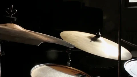Drummer plays a pattern Video stock 101272092