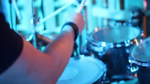 Drums 4 Video stock 76505173