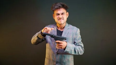 Drunkard man struggles to unlock the firearm, Video stock 301441421