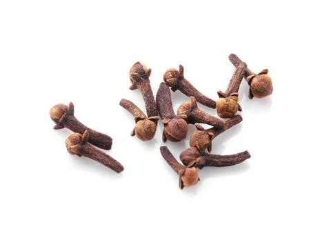 Dry cloves on white background Foto stock