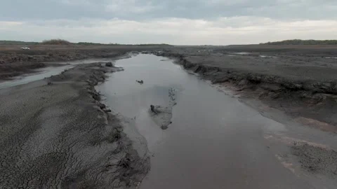 DRY DAM DUE TO DROUGHT IN URUGUAY DUE TO FORESTATION 스톡 동영상 246719585