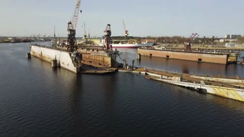 Dry dock in port 動画素材 152607932