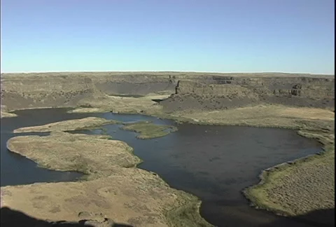 Dry Falls Washington pan left Video stock 936760