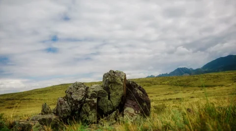 Dry Landscape With One Stone Видео 47800548
