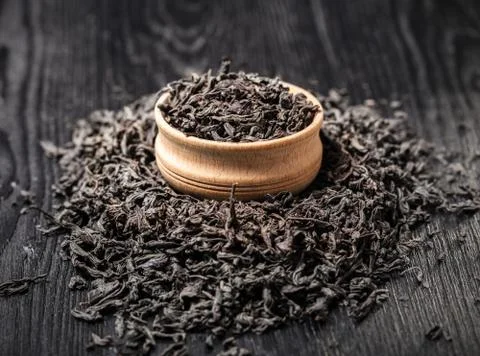 Dry large leaf tea Stock Photos