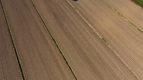 Dry sand  in waves plowed 動画素材 129892489