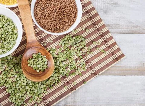 Dry split green peas Stock Photos